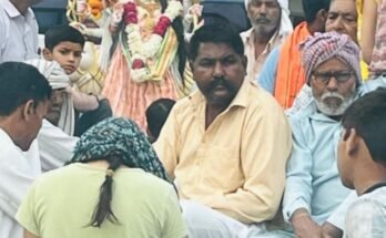 Dharuhera: राजपुरा मेंं बैंड बाजे के साथ निकाली शोभा यात्रा