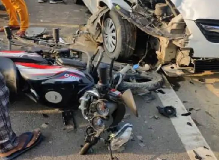 Accident in Rewari: Speeding car hits bike, painful death