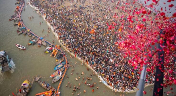 Mahakumbh 2025: ठंड पर आस्था भारी, देखिए महाकुंभ की झलकियां, जय जयकारो से गूंजे संगम