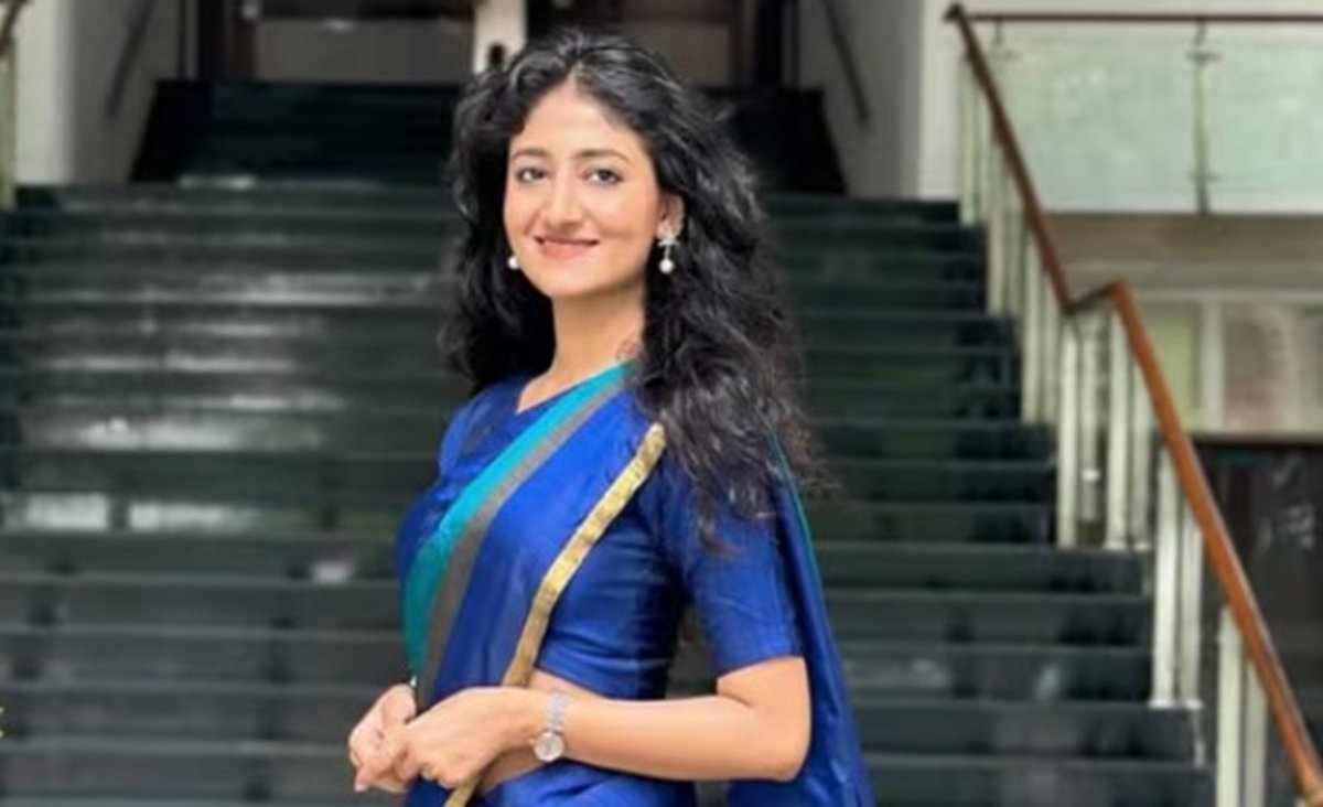 ias-success-story-stayed-away-from-mobile-for-3-years-to-become-an-ias-officer