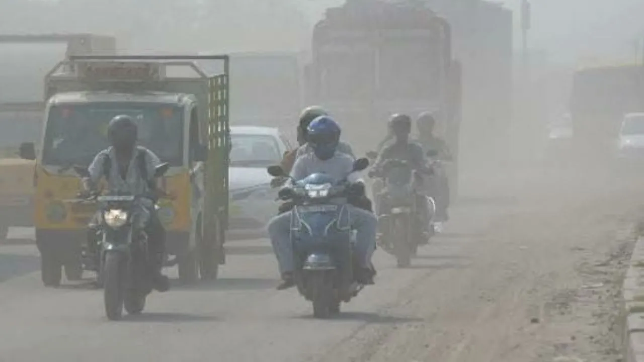 Haryana News: हरियाणा में सांस लेना हुआ मुश्किल! 10 दिन से AQI 300 पार, जिम्मेदार अधिकारी अब भी सोए!