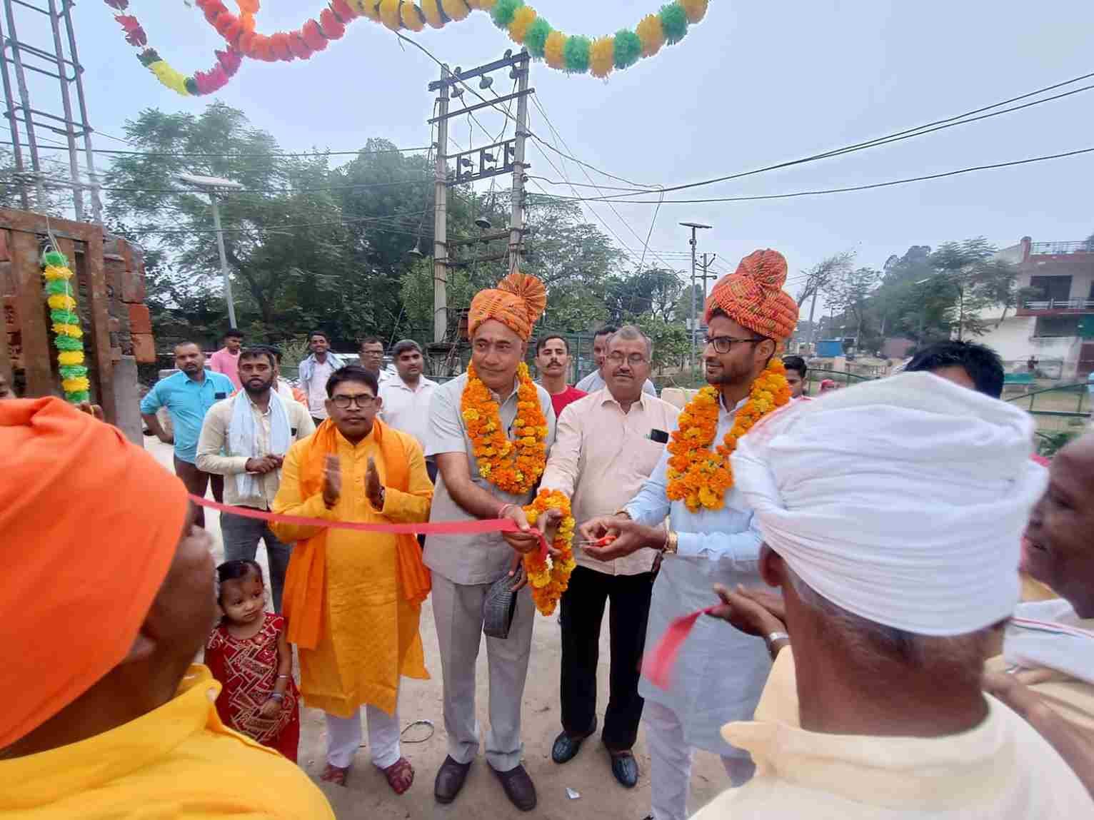 Rewari News: मालपुरा में नव-निर्मित छठ घाट का विधायक पुत्र निशांत यादव ने किया उद्घाटन