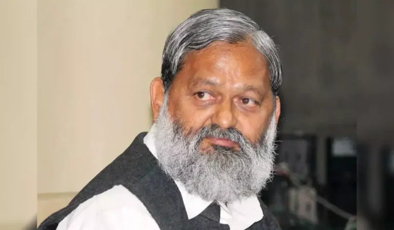 Haryana News: बिजली मंत्री के डर से हरियाणा के 4 अफसरों का तबादला, ट्रांसफर पॉलिसी ने बढ़ाई चर्चा