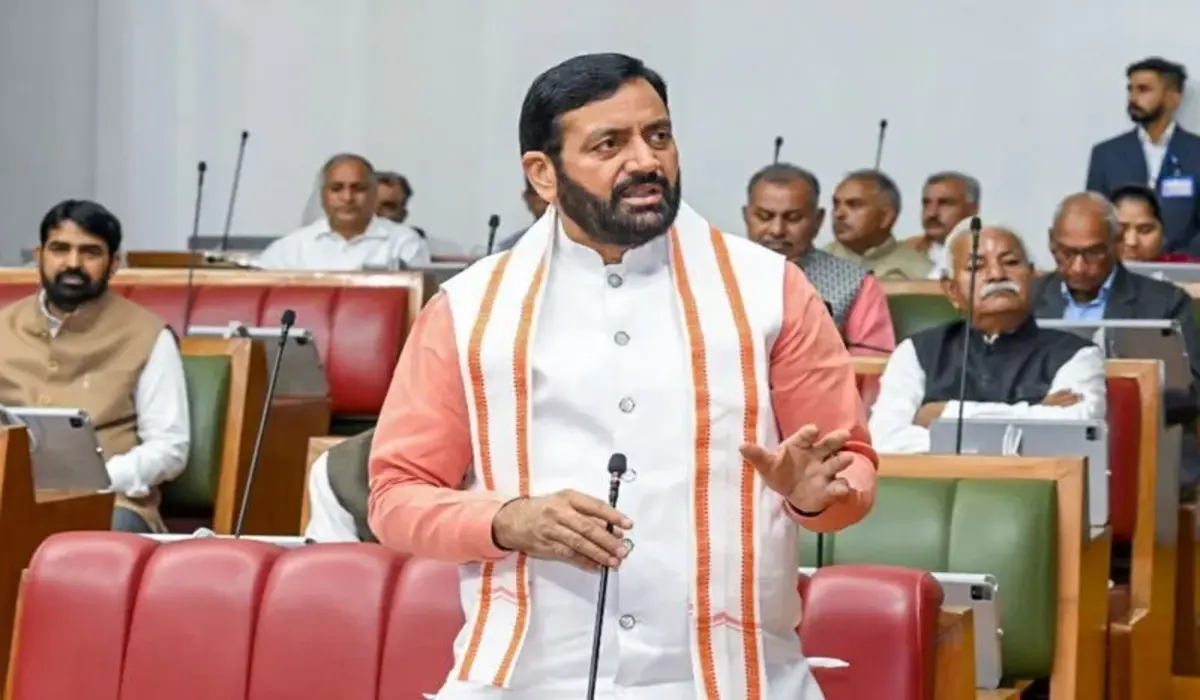 Haryana News: हरियाणा सरकार दे रही छात्रों और शिक्षकों को 50 लाख तक अनुदान, जानिए कैसे उठा सकते हैं आप भी लाभ