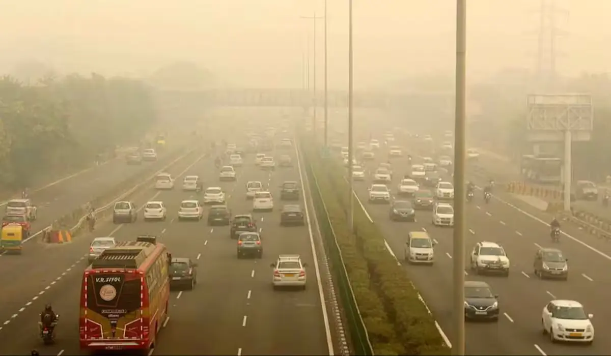 Haryana News: दिवाली से पहले हरियाणा में प्रदूषण अलर्ट, 4 शहरों का AQI खतरनाक स्तर पर, ग्रीन पटाखों पर ही छूट