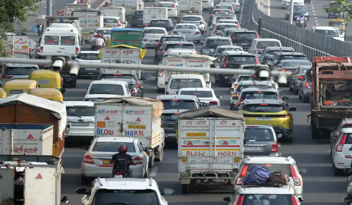 Haryana News: 1 नवंबर से बंद हो जाएगा दिल्ली का रास्ता! हरियाणा से आने वाली इन गाड़ियों पर लगेगा बैन