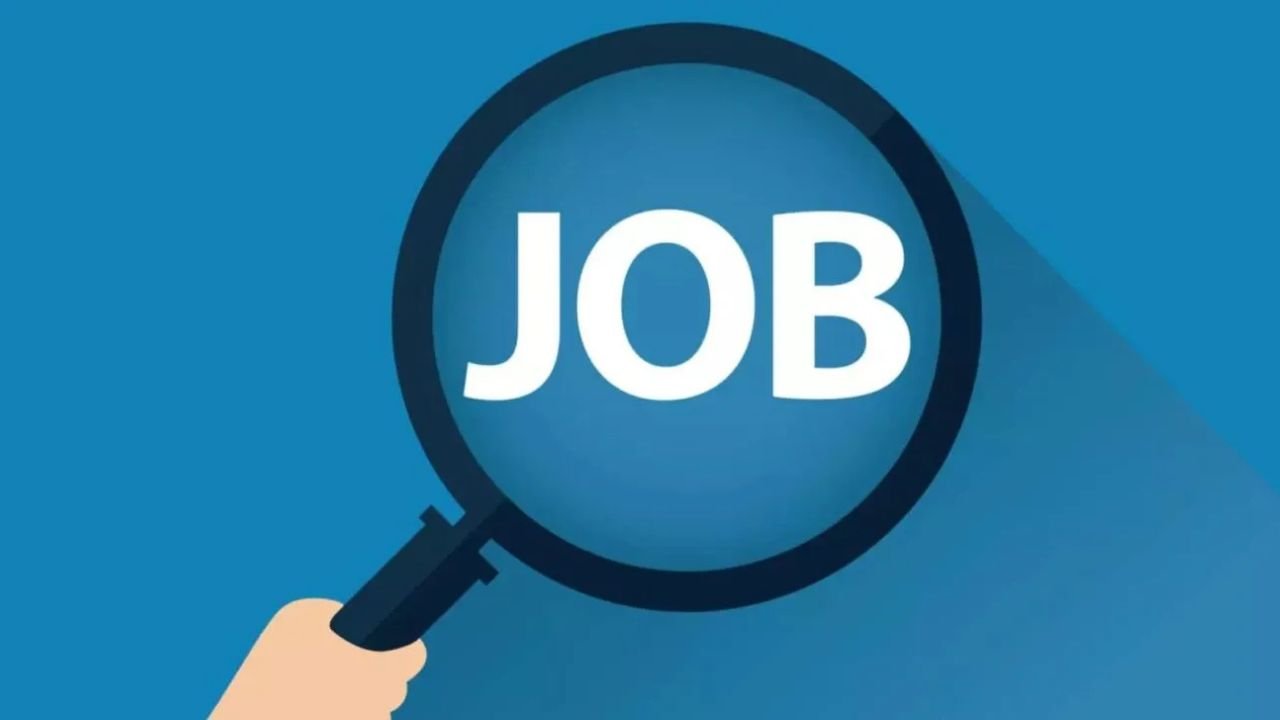 PNB Mahendergarh Jobs: बैंकिंग में करियर बनाने का अवसर, PNB महेंद्रगढ़ में भर्ती जारी, स्नातक पास उम्मीदवार करें आवेदन