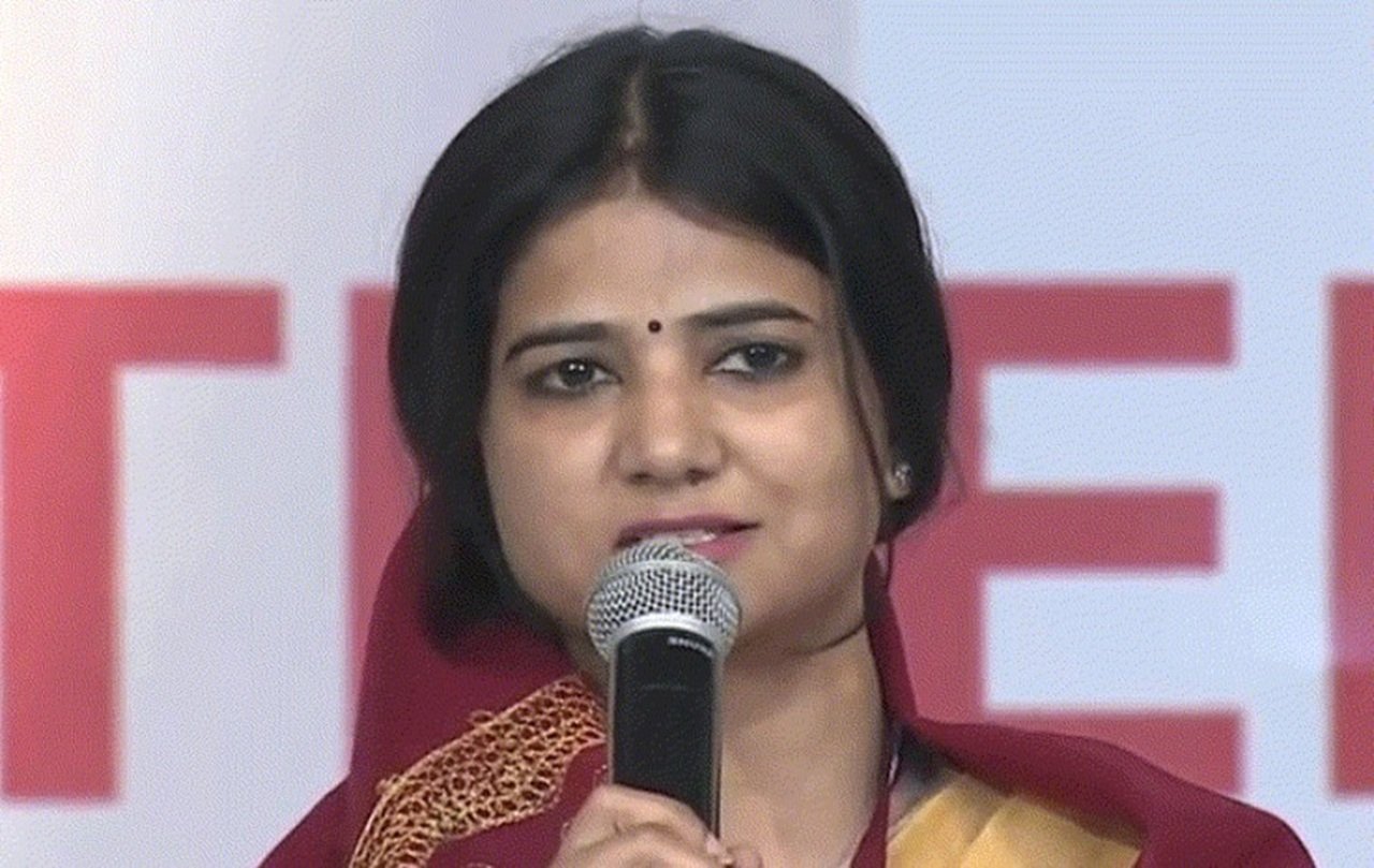 महिला प्रकोष्ठ की प्रदेश अध्यक्ष रितु जायसवाल ने दिया दो टूक जबाव, राजनीति में मची हलचल