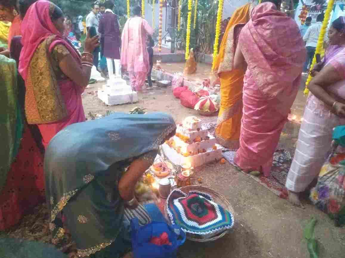  आस्था के पर्व पर उमडी भीड, धारूहेड़ा में गूंजे छठ मैया के गीत