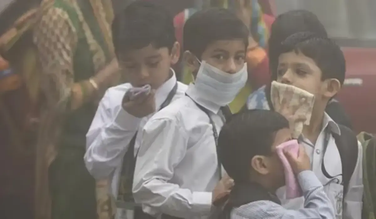 Delhi NCR Air Pollution: दिल्ली-एनसीआर में गंभीर वायु प्रदूषण, GRAP-3 पाबंदियों के लागू होने का खतरा