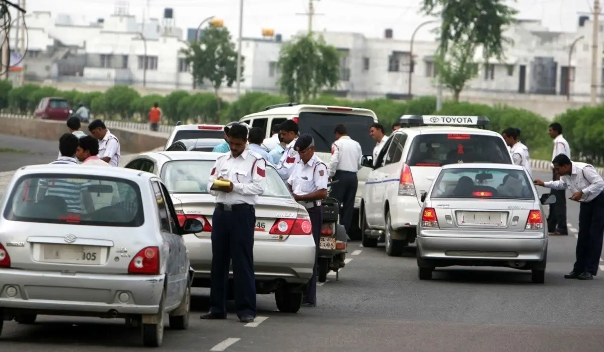Delhi News: दिल्ली सरकार का बड़ा फैसला, 10 साल पुराने चालानों पर मिलेगी राहत, जानिए पूरी स्कीम