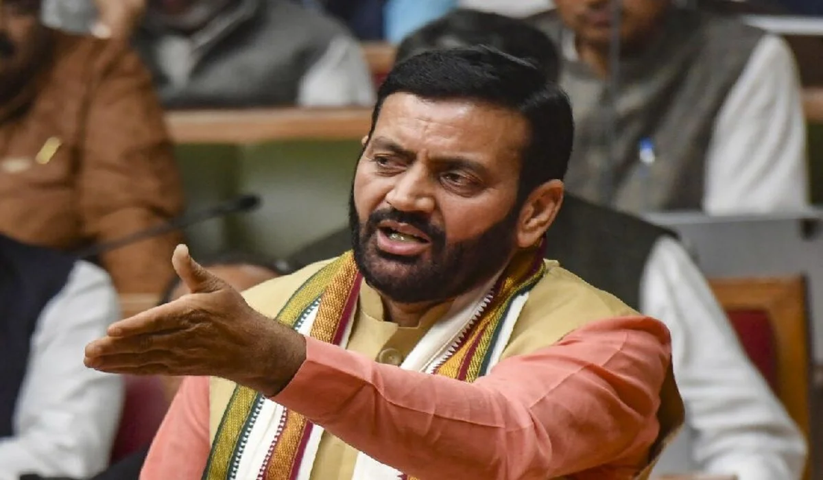 Haryana News: हरियाणा ग्रुप-डी भर्ती में बड़ा बदलाव! अब होगी बायोमेट्रिक पहचान से सख्त जांच