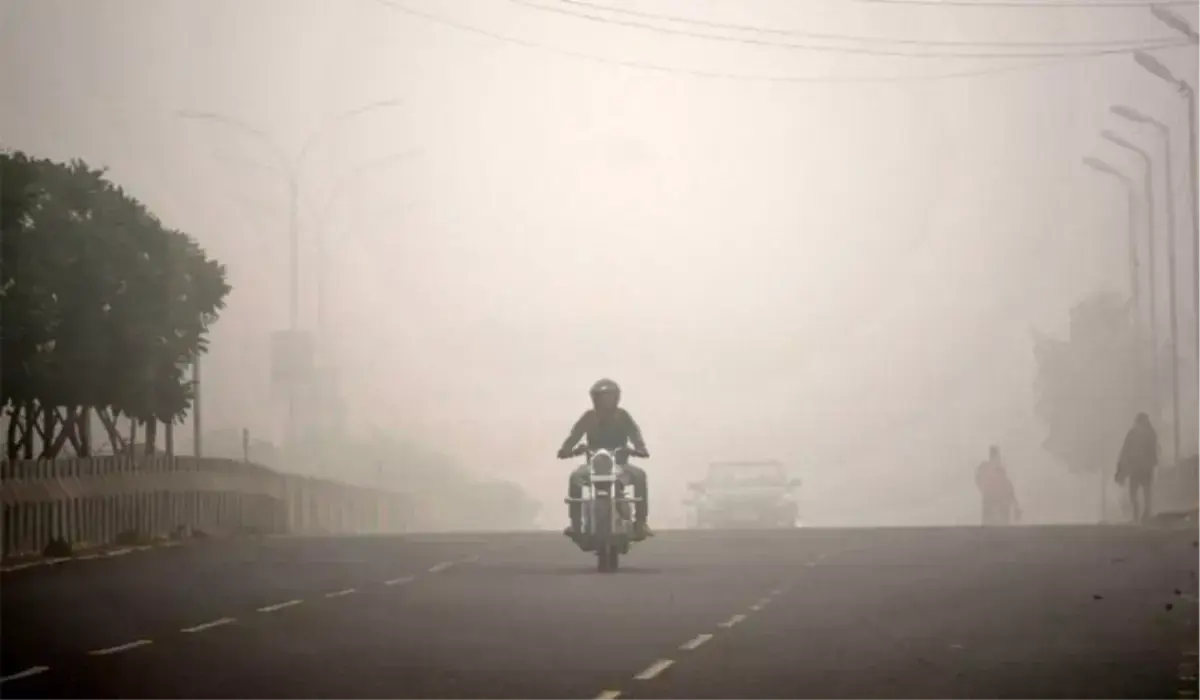 Haryana Weather News: ठंडी हवाओं का कहर जारी, हरियाणा के कई शहरों में रात का तापमान सामान्य से कई डिग्री नीचे