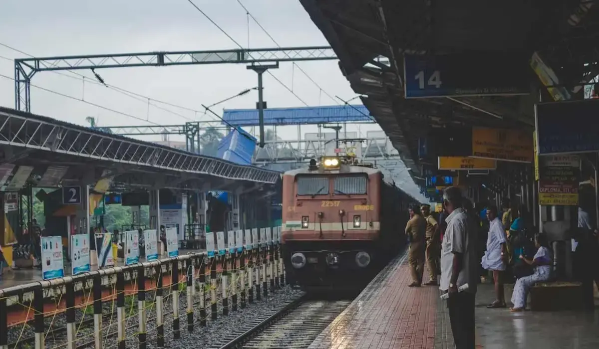 Indian Railways: खाटूश्याम यात्रियों को मिलेगी बड़ी राहत, हरियाणा के इन स्टेशनों पर बढ़ेगा ट्रेनों का ठहराव, जाने पूरी जानकारी