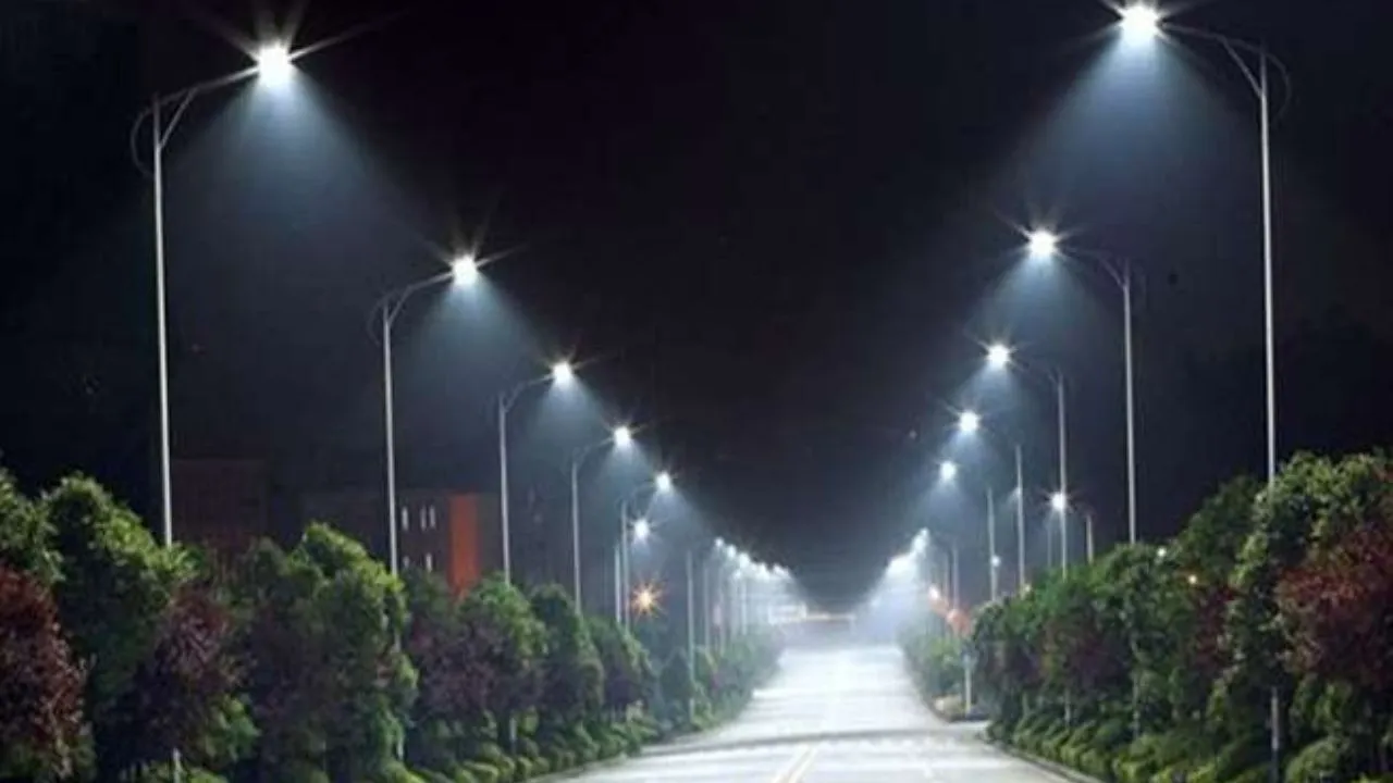 Rewari: शहर की पांच करोड़ की सुल्तान लाइट्स की नई चमक, नौ लाख खर्च में लौटेंगी रोशनी और शान