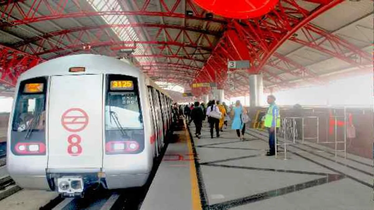 Delhi: वोटिंग वाले दिन कोई देरी नहीं! DMRC की मेट्रो सुबह 4 बजे से MCD वार्ड में चलेगी, जानें पूरा शेड्यूल