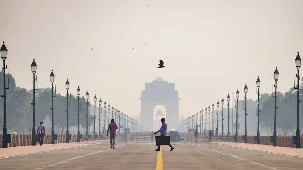 Weather Update: इस बार नवंबर रहेगा अलग! सर्दी देगी धोखा, जानिए क्यों बदला मौसम का मिज़ाज