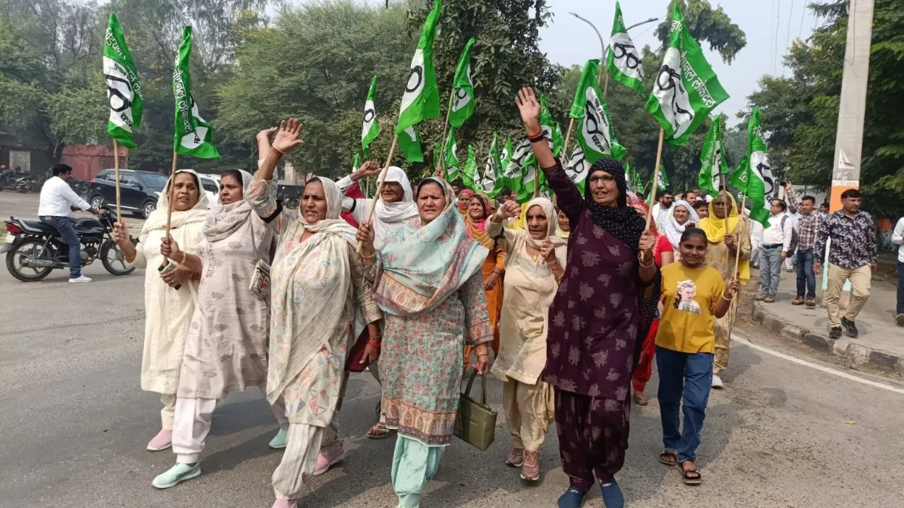 Haryana: हरियाणा में इनेलो का सरकार के खिलाफ प्रदर्शन, किसानों के मुद्दों पर उठाई आवाज