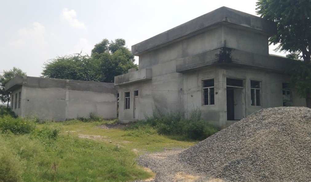 The work of the community building hanging in limbo will be completed, the budget has been approved.