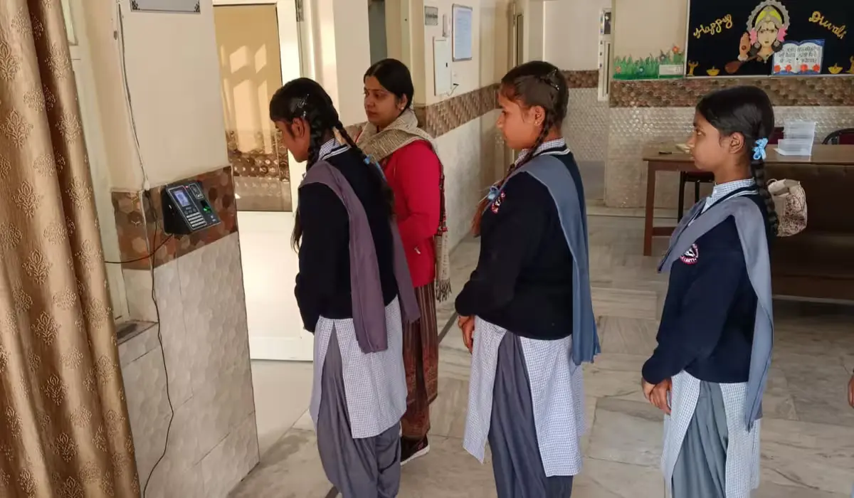 Haryana News: अंबाला कैंटोनमेंट स्कूलों में नया हाजिरी सिस्टम, बिना बोले बच्चों की उपस्थिति होगी रिकॉर्ड