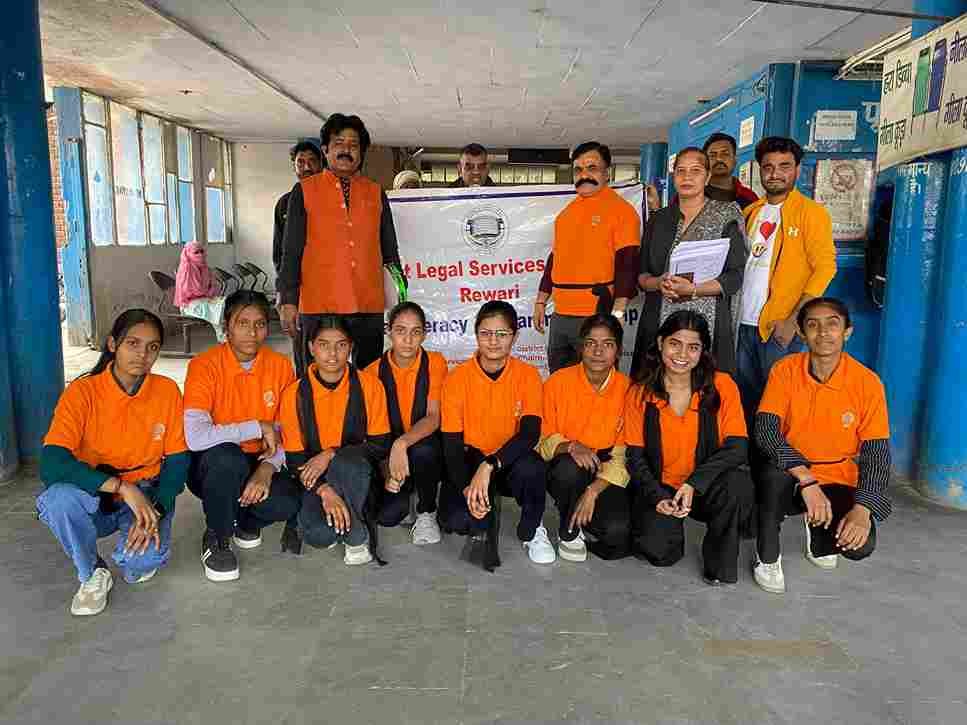 नुक्कड़ नाटक के माध्यम से विधिक सेवाओं के बारे में किया जागरूक