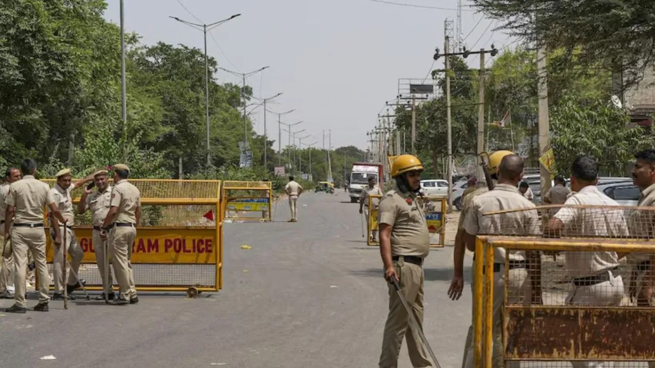 Rewari में चमन हत्या के चार फरार आरोपी पकड़ने पर 5,000 रुपए इनाम, पुलिस लगातार छापेमारी में जुटी