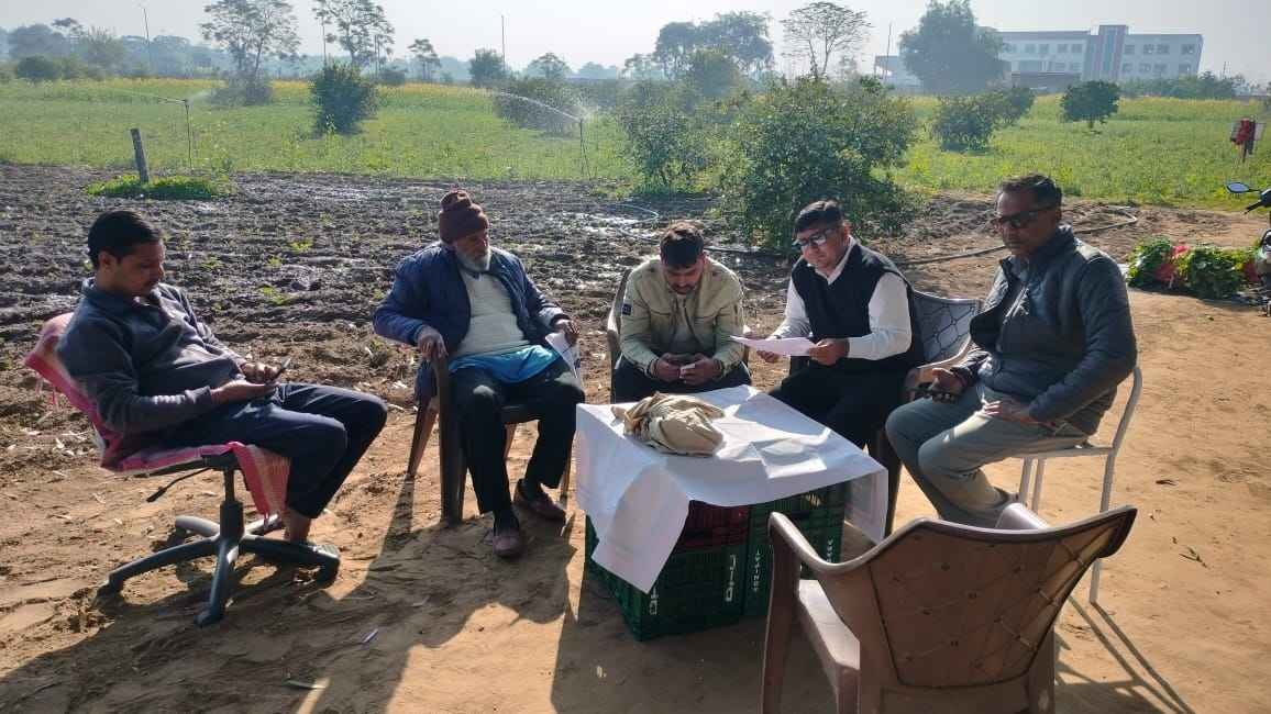 ​धारूहेड़ा में किसानों की आइडी के लिए लगाया रजिस्ट्रेशन शिविर