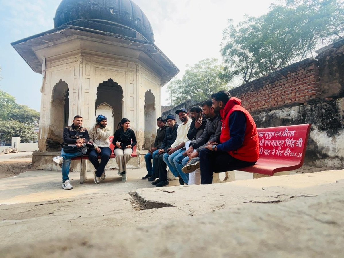 तैयारियों को लेकर ऐतिहासिक छतरी समूह पर हुई 'अहीरवाल हेरिटेज' की बैठक शहरवासियों के लिए एंट्री रहेगी निशुल्क