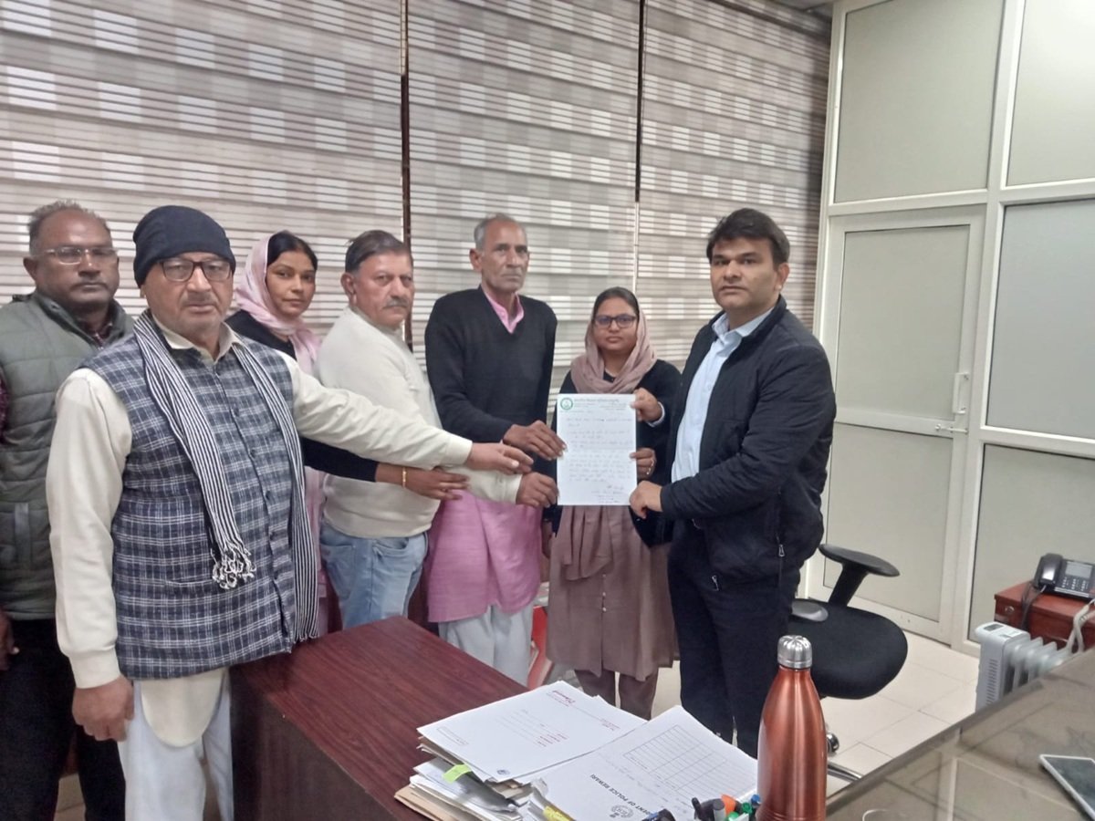 रेवाड़ी में भारतीय किसान यूनियन चढूनी ने DRO को सौंपा ज्ञापन, 10 दिन का दिया अल्टीमेटम