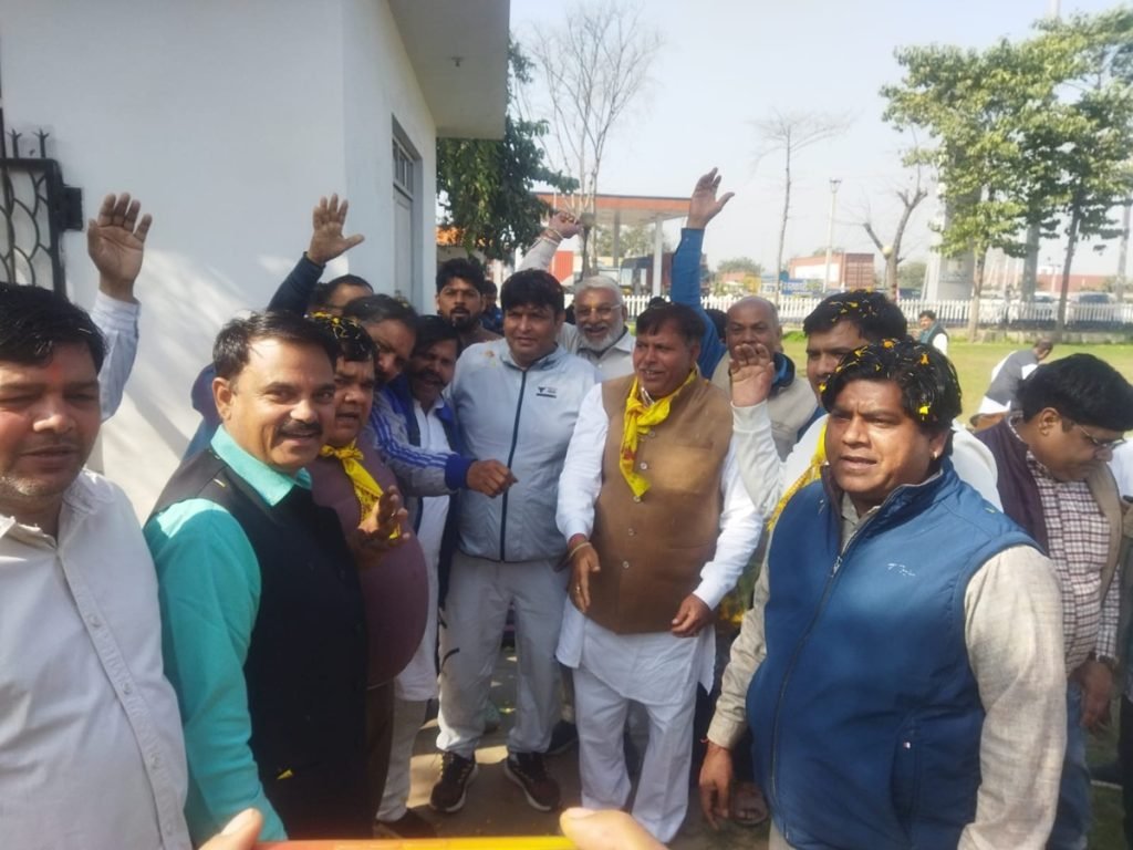 Haryana News: गुरुग्राम से खाटू श्याम जा रहे जत्थे का धारूहेड़ा में स्वागत 1 गुरुग्राम से खाटू श्याम जा रहे जत्थे का धारूहेड़ा में स्वागत