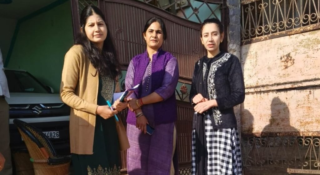 राजकीय वरिष्ठ मॉडल संस्कृति वरिष्ठ माध्यमिक विद्यालय ततारपुर इस्तमुरार के शिक्षकों ने नाकांकरन बढाने के लिए चलाया अभियान