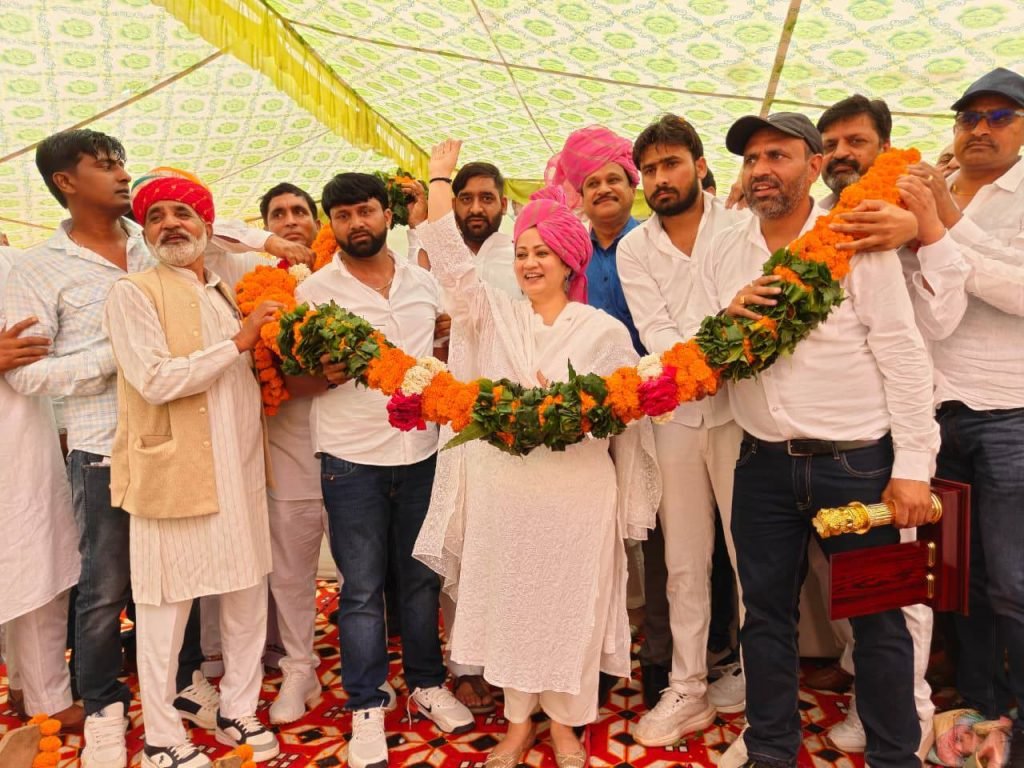 Rewari News: आयुष मंत्री आरती सिंह राव ने अमर शहीद कैलाश चंद की प्रतिमा का किया अनावरण