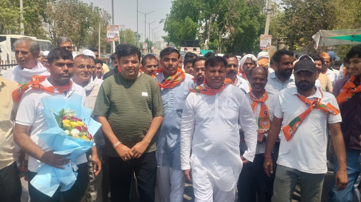 धारूहेड़ा में चौथे दिन इन प्रत्याशियों ने किया नामांकन, अजय जांगडा के नामांकन में उमडी भीड़