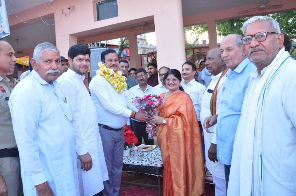 Dharuhera News: नन्दरामपुरबास में बाबा बिशन दास का विशाल मेला आयोजित, जानिए 51 हजार की कुश्ती किसने जीती