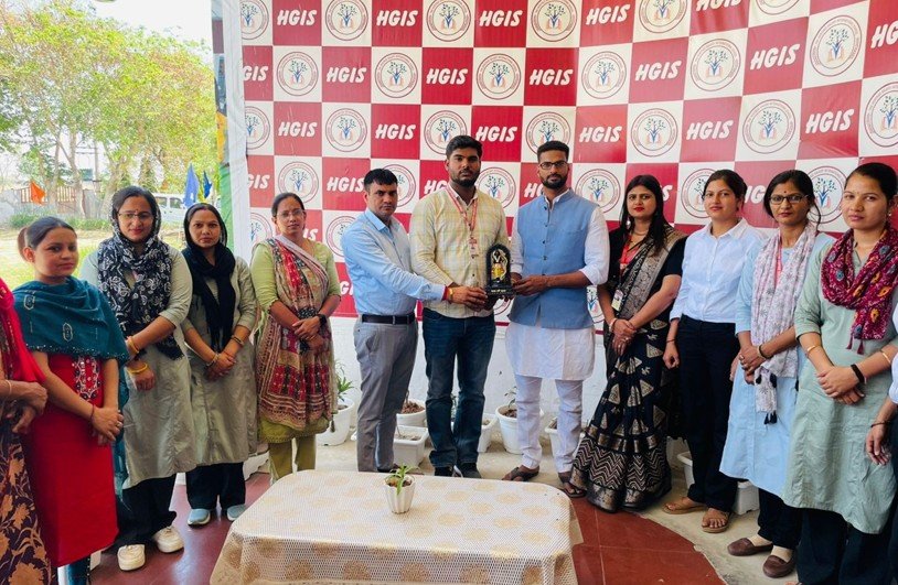 Haryana Sports News: रेवाड़ी के कार्तिक तंवर ने श्रीलंका में लहराया परचम