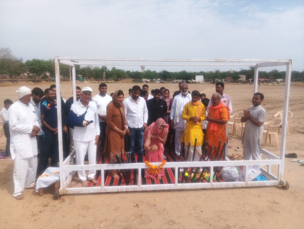 Rewari News: जाटूसाना में हॉकी नर्सरी का विधिवत हवन-पूजन के साथ किया शुभारंभ 1 जाटूसाना में हॉकी नर्सरी का विधिवत हवन-पूजन के साथ किया शुभारंभ