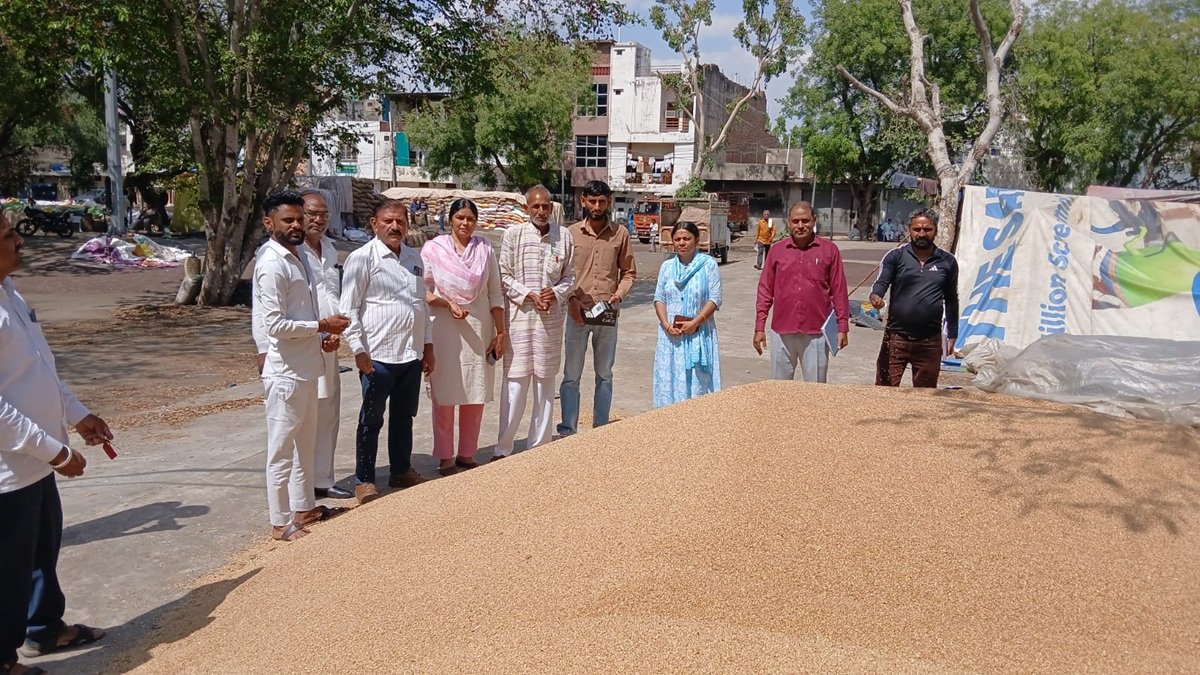 Haryana News: भारतीय किसान यूनियन चढूनी की चेतावनी के बाद जागा रेवाड़ी प्रशासन