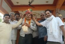 Rewari News: अनुज बने कर्मचारी यूनियन के प्रधान बावल(Best24News) दिल्ली जयपुर हाइवे स्थित एक निजी कंपनी में कर्मचारी यूनियन के चुनाव शांति पूर्वक सप्नन हुए। जिसमें अनुज प्रधान कर्मचारी यूनियन के प्रधान चुने गए।