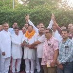 Election News: धारूहेड़ा में चेयरमैन पद पर भाजपा से किसकी रहेगी टक्कर, यहां जाने मतदाताओं का सर्वे लोगों के दिल में बसे हैं। हर उम्मीद पर खरे उतरे हैं। जनता का आशीर्वाद उनके साथ रहेगा।