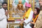 Dharuhera News: चेयरमैन अजय जांगडा ने किए भगवान शांतिनाथ के दर्शन