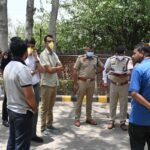 GLS Fire: NDRF की टीमो ने संभाला मोर्चा, एसपी और डीसी ने लिया स्थिति का जायजा GLS Fire: NDRF की टीमो ने संभाला मोर्चा, एसपी और डीसी ने लिया स्थिति का जायजा