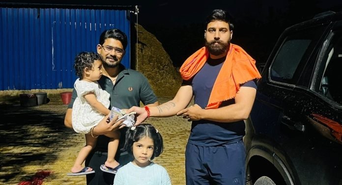 नंदूगौशाला धारूहेड़ा में समाजसेवी अभिषेक ने किया सहयोग