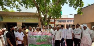 Rewari Breaking News: मसानी बैराज में छोड जो रहे प्रदूषित पानी में विरोध में बैठक, आंदोलन के लिए रणनीति तैयार Rewari Breaking News: मसानी बैराज में छोड जो रहे प्रदूषित पानी में विरोध में बैठक, आंदोलन के लिए रणनीति तैयार