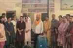लिपिक मनोज बाबू की सेवानिवृत्त दी भावभिनी विदाई