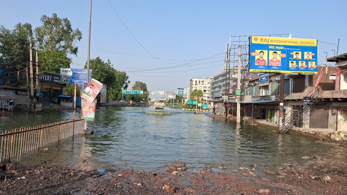 Alwar Bypass फिर बना झील, सोहना पलवल हाईवे बंद
