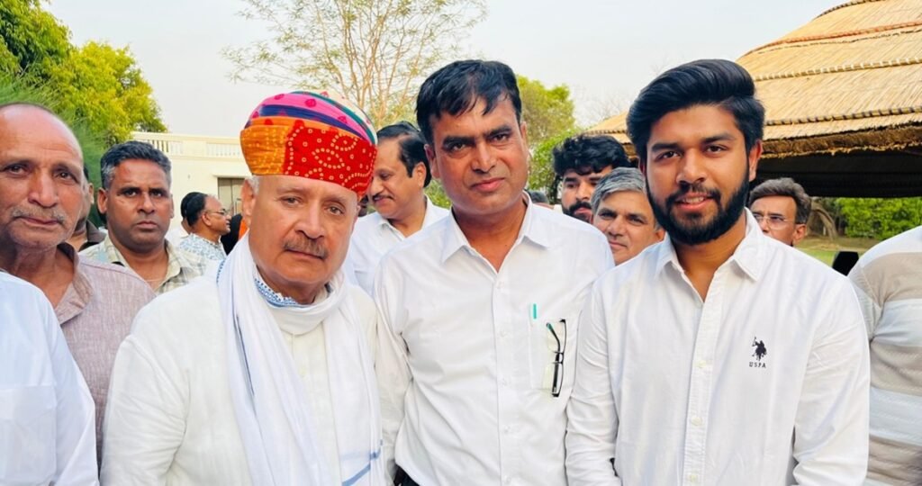 Dharuhera Vice-Chairman Election: कौन है ये नया चेहरा जिसको मिल गया राव साहब का आशीर्वाद 4 Dharuhera Vice-Chairman Election: कौन है ये नया चेहरा जिसको मिल गया राव साहब का आशीर्वाद