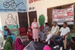Rewari News Today: हांसाका गांव में नशा मुक्त अभियान के तहत जागरूकता कार्यक्रम आयोजित, ग्रामीणों को दिलाई गई नशा न करने की शपथ