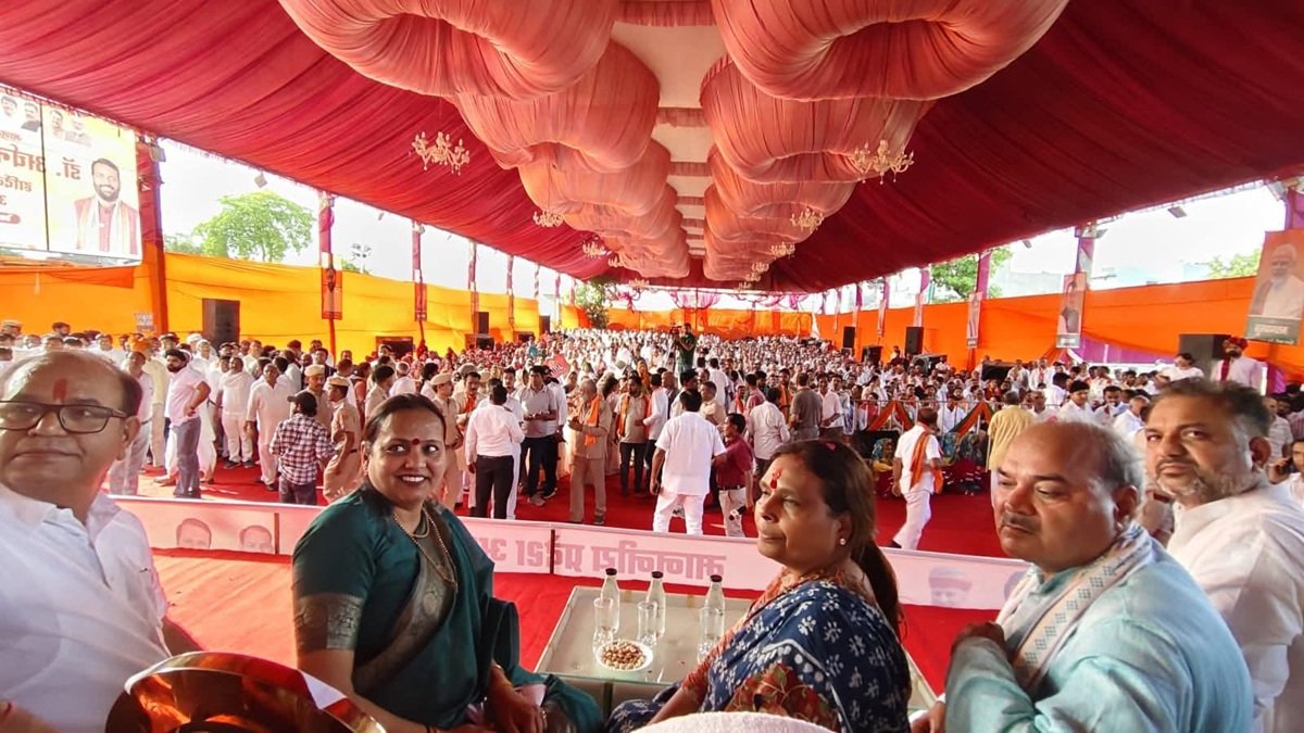 प्रदेश अध्यक्ष डॉ. अर्चना गुप्ता के रेवाड़ी आगमन पर ऐतिहासिक और भव्य स्वागत किया गया।