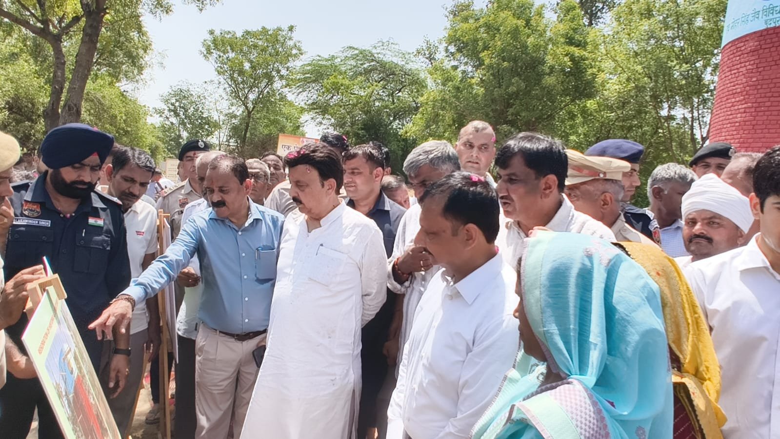 Breaking News: हरियाणा में पर्यावरण और रोजगार की बड़ी सौगात: मंत्री राव नरबीर सिंह ने किया जैव विविधता पार्क का शिलान्यास