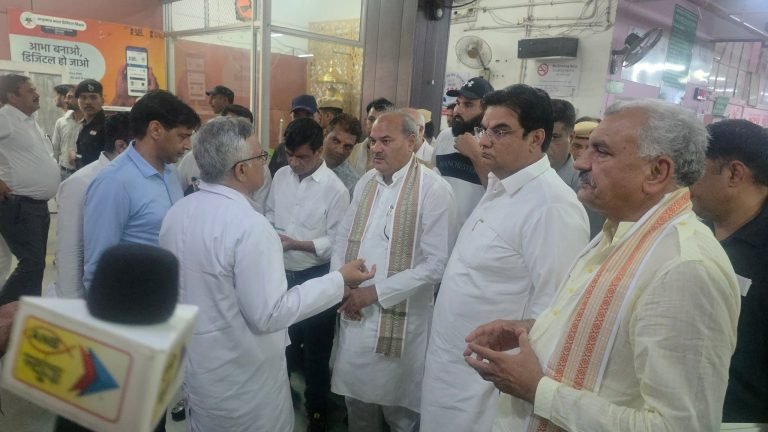 रेवाड़ी नागरिक अस्पताल में 6 माह की अल्ट्रासाउंड वेटिंग … क्या बोले MLA